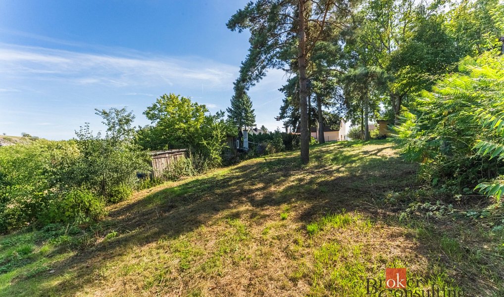 Prodej stavebního pozemku 587 m², Praha – náhled fotky 5