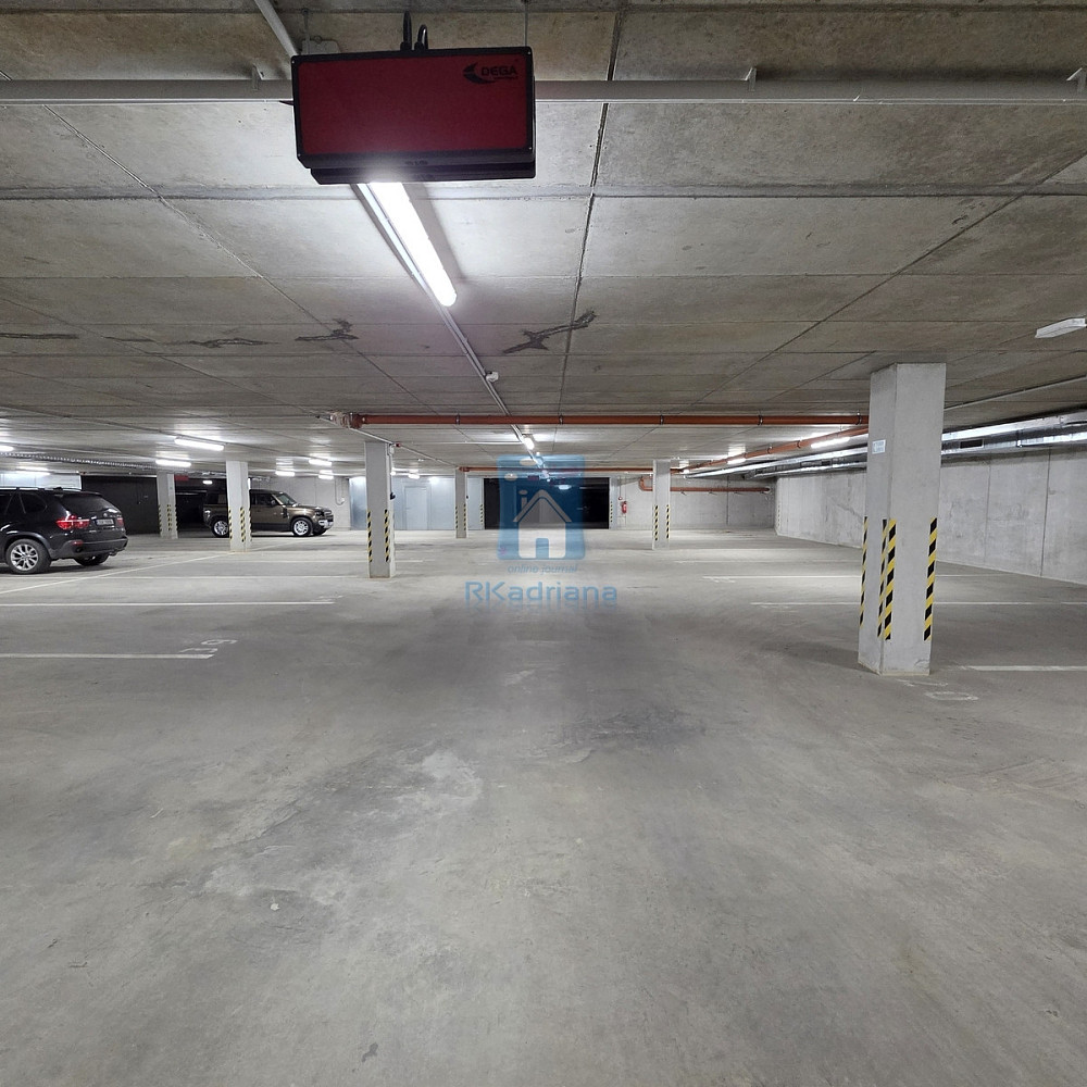 Pronájem garážového stání, plzeň - slovany, rejskova, 15 m2 — photo 3