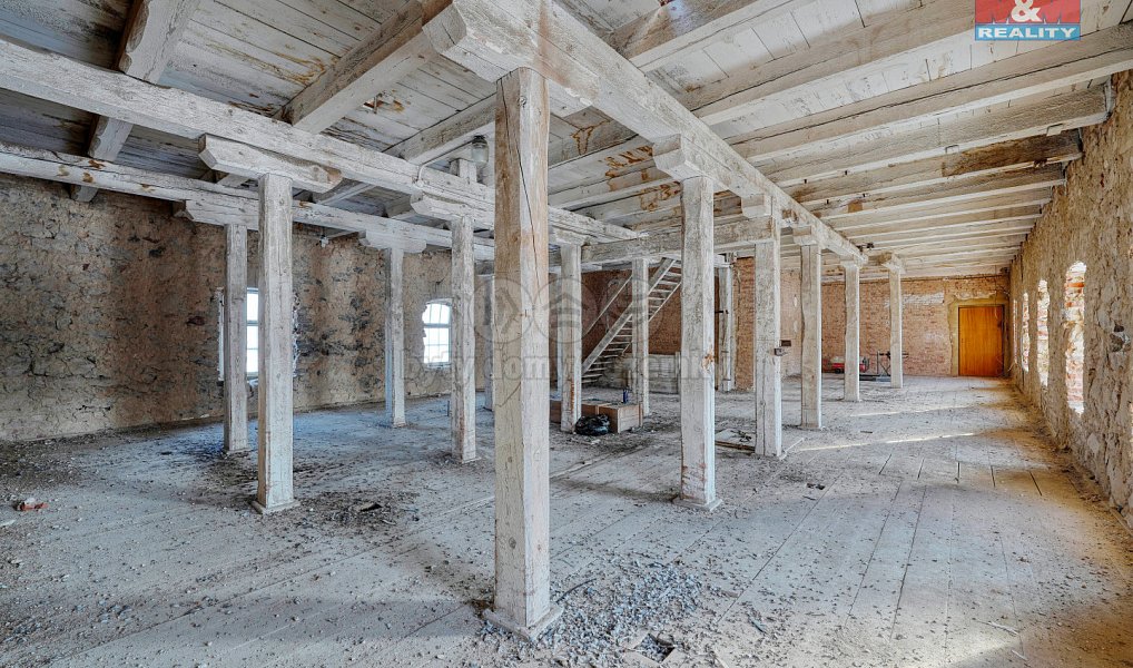 Prodej nájemního domu, činžáku 1 614 m², Žihle – náhled fotky 13