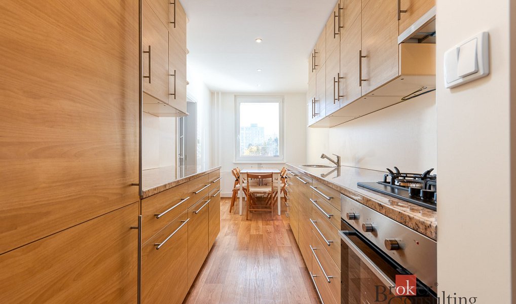 Prodej bytu 3+1 71 m², Praha – náhled fotky 5
