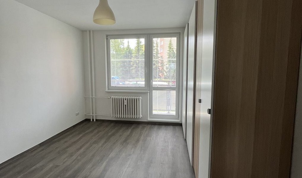 Pronájem bytu 4+kk 84 m², Olomouc – náhled fotky 8