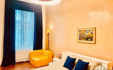 Pronájem bytu 1+1 33 m², Hálkova, Praha 2 - Nové Město