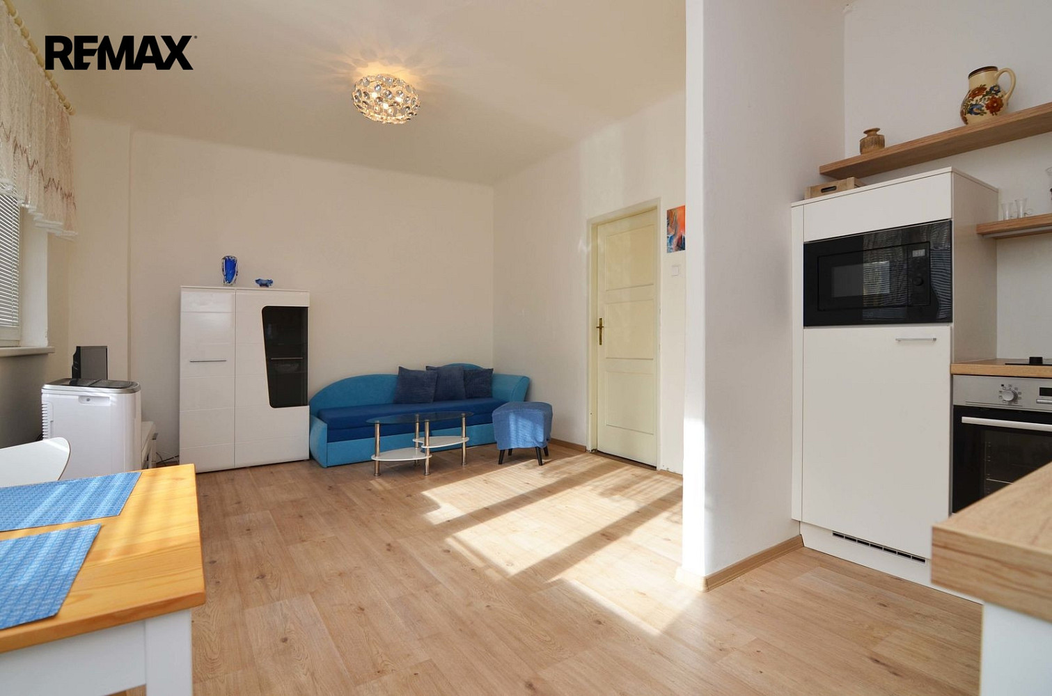 Pronájem bytu 2+kk 50 m² — photo 3