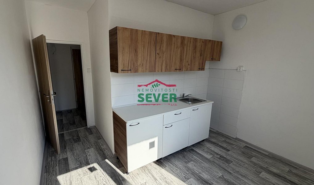 Prodej bytu 1+1 36 m², Jirkov – náhled fotky 2