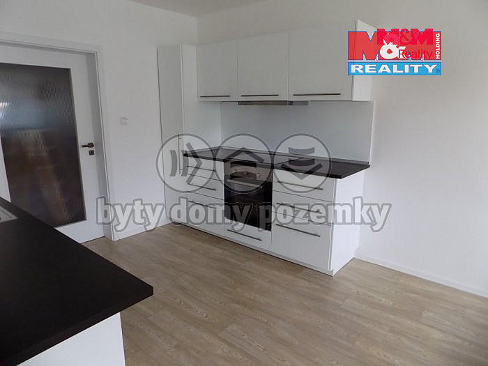 Pronájem bytu 2+kk 50 m² — photo 2