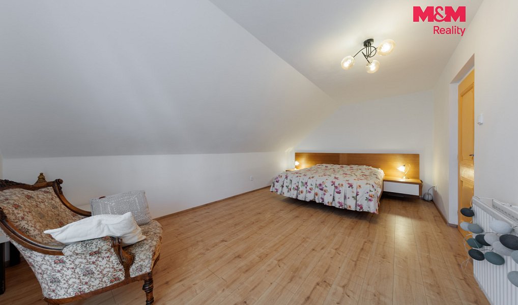 Prodej domu 330 m² s pozemkem 704 m², Karlovy Vary – náhled fotky 4
