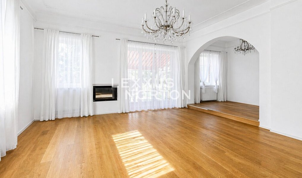 Pronájem domu 283 m² s pozemkem 375 m², Praha – náhled fotky 10