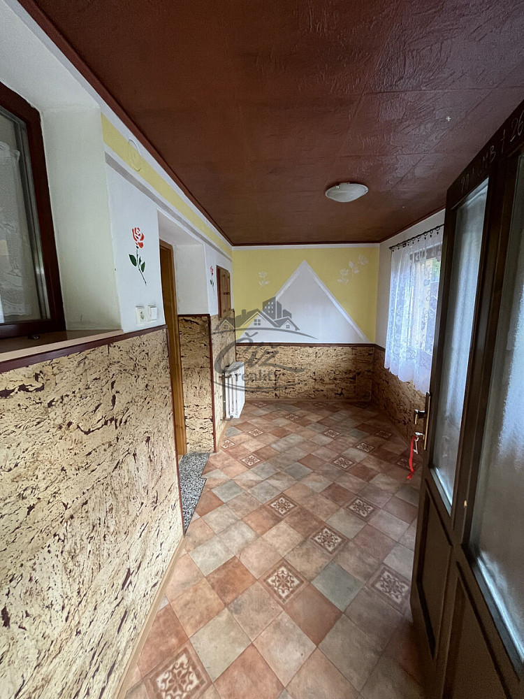 Prodej domu 142 m² s pozemkem 590 m² – fotografie 2