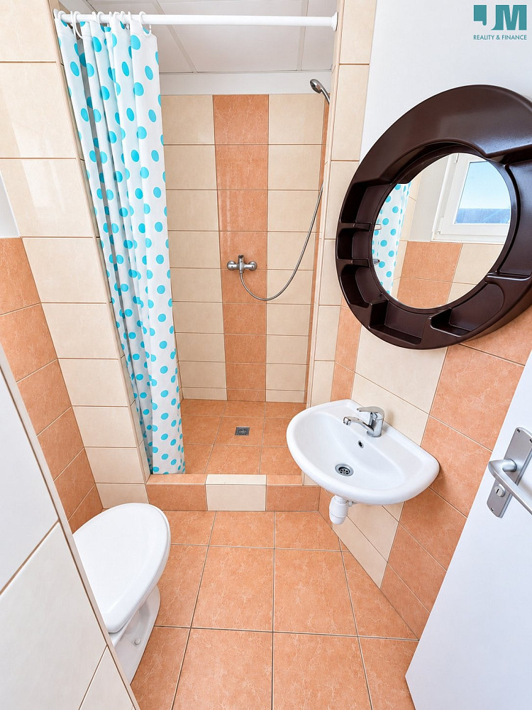 Pronájem bytu 1+kk 38 m² – fotografie 4