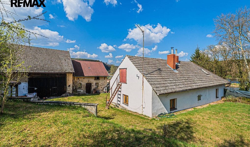 Prodej domu 363 m² s pozemkem 1 345 m², Kamýk nad Vltavou – náhled fotky 21
