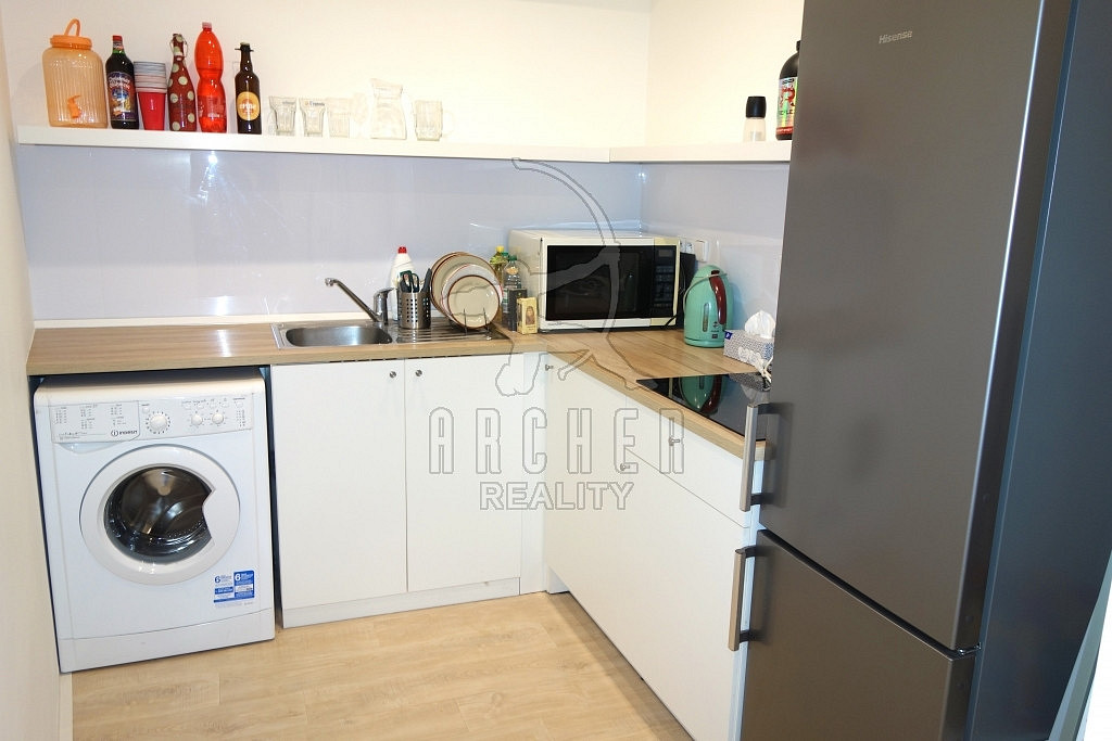 Prodej komerčního objektu (jiného typu) 49 m² — photo 2