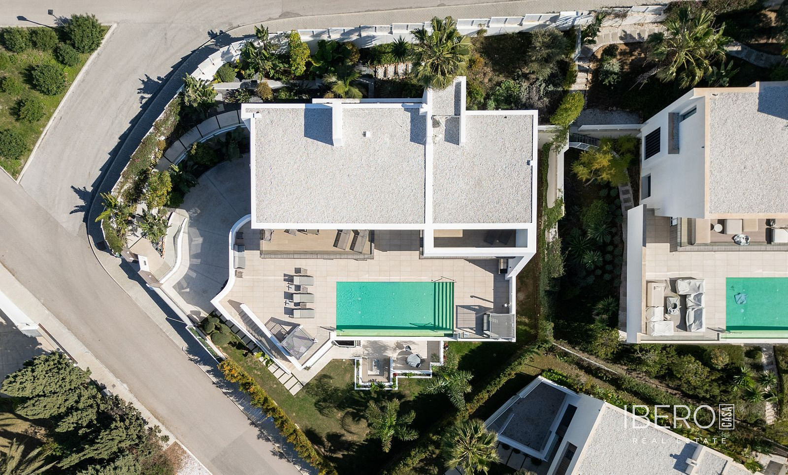 Prodej domu 557 m² s pozemkem 1 035 m² — photo 3