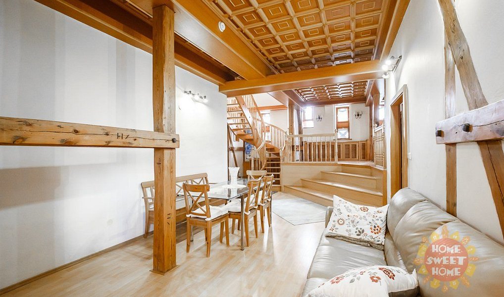 Pronájem bytu atypického 219 m², Praha – náhled fotky 3