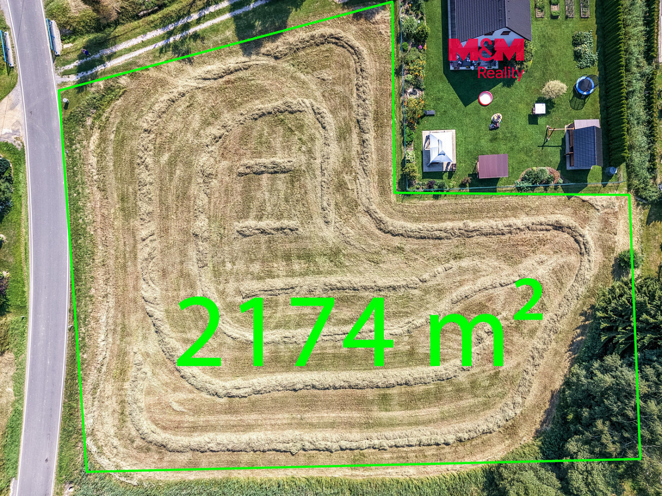 Prodej stavebního pozemku 2 274 m²