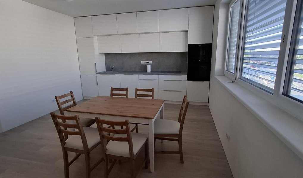 Pronájem bytu 2+kk 50 m², Brno – náhled fotky 3
