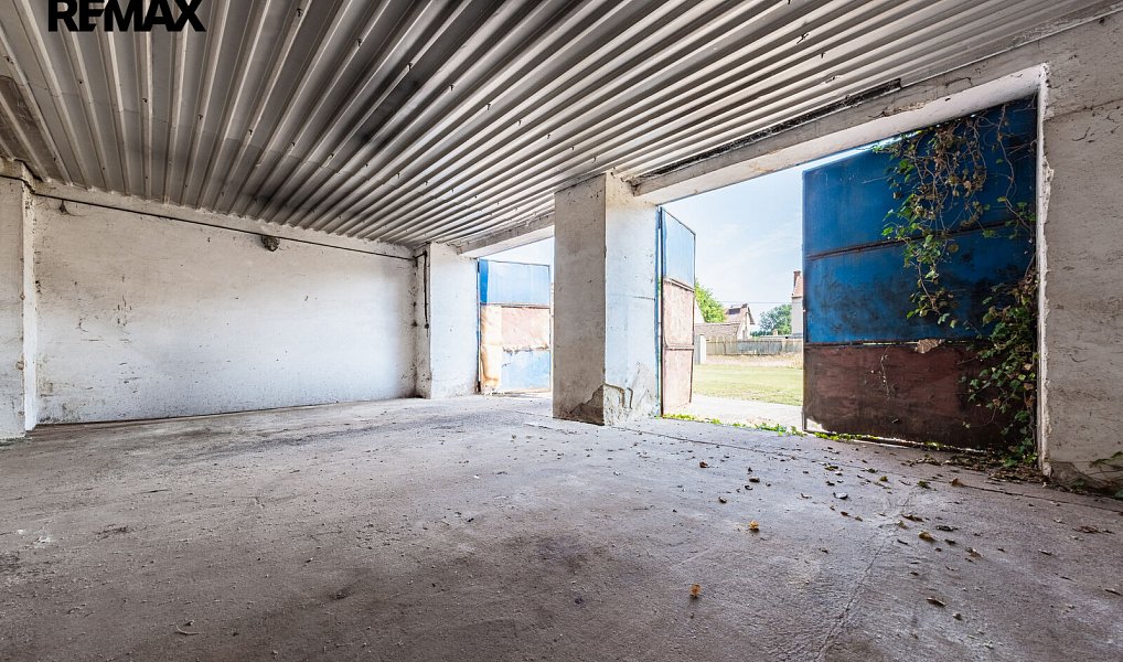 Prodej nájemního domu, činžáku 400 m², Blšany – náhled fotky 39