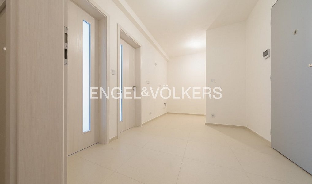 Pronájem bytu 2+1 62 m², Plzeň – náhled fotky 7