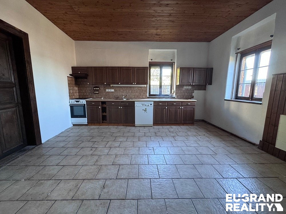 Prodej domu 226 m² s pozemkem 883 m² – fotografie 5