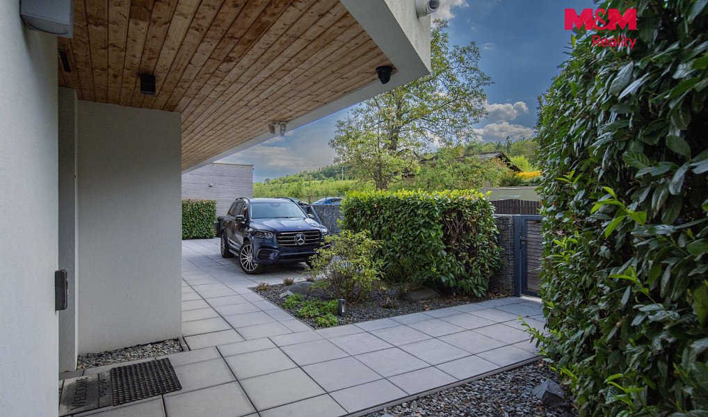 Pronájem domu 276 m² s pozemkem 3 217 m², Mostkovice – náhled fotky 28