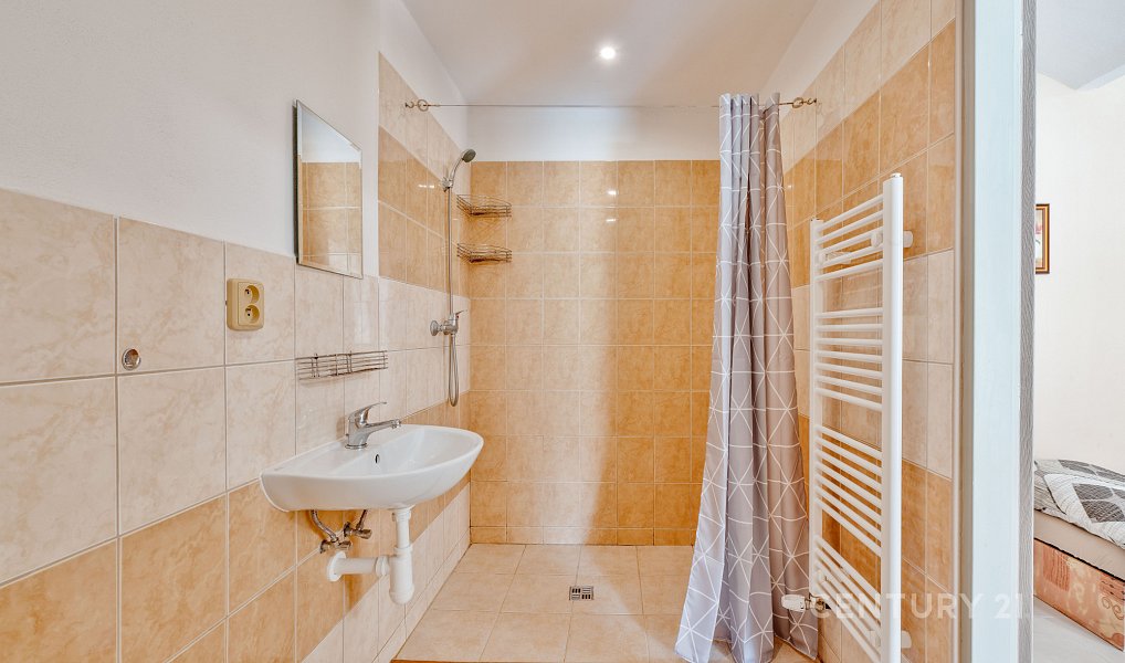 Prodej ubytovacího objektu 1 320 m², Jistebnice – náhled fotky 20