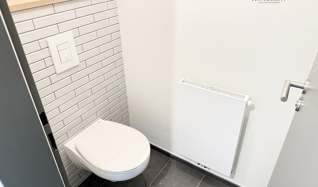 Pronájem obchodních prostor 65 m², Benešov – náhled fotky 6