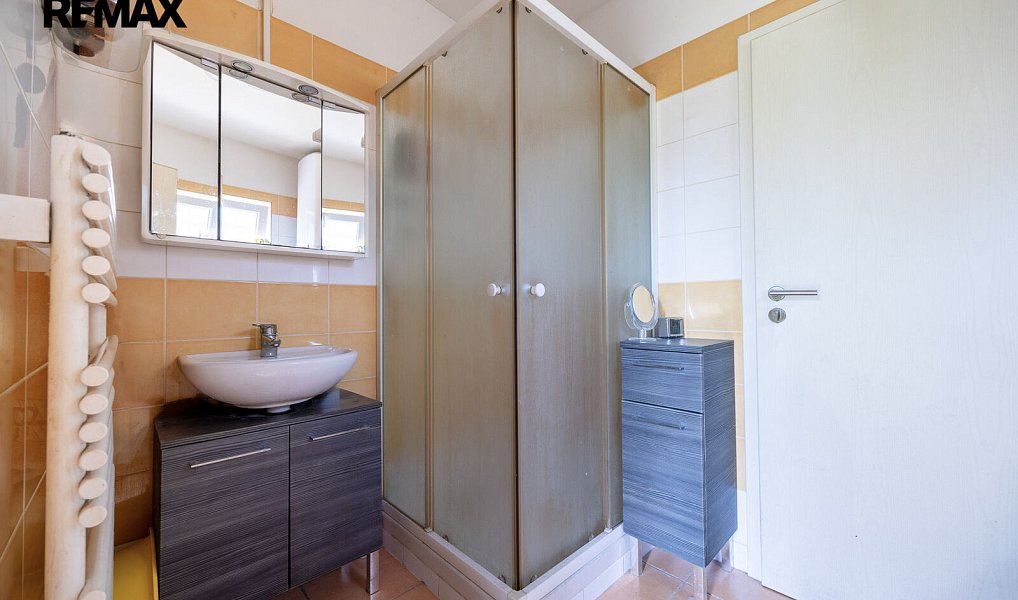 Prodej domu 50 m² s pozemkem 551 m², Káraný – náhled fotky 4