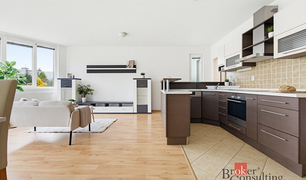 Pronájem bytu 2+kk 62 m², Hradec Králové – náhled fotky 5