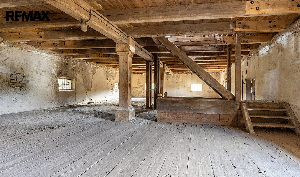 Prodej zemědělského objektu 2 500 m², Počedělice – náhled fotky 23