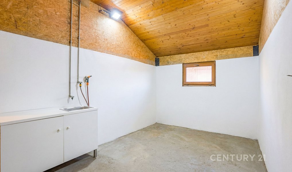 Prodej zemědělského objektu 1 100 m², Zádveřice-Raková – náhled fotky 8