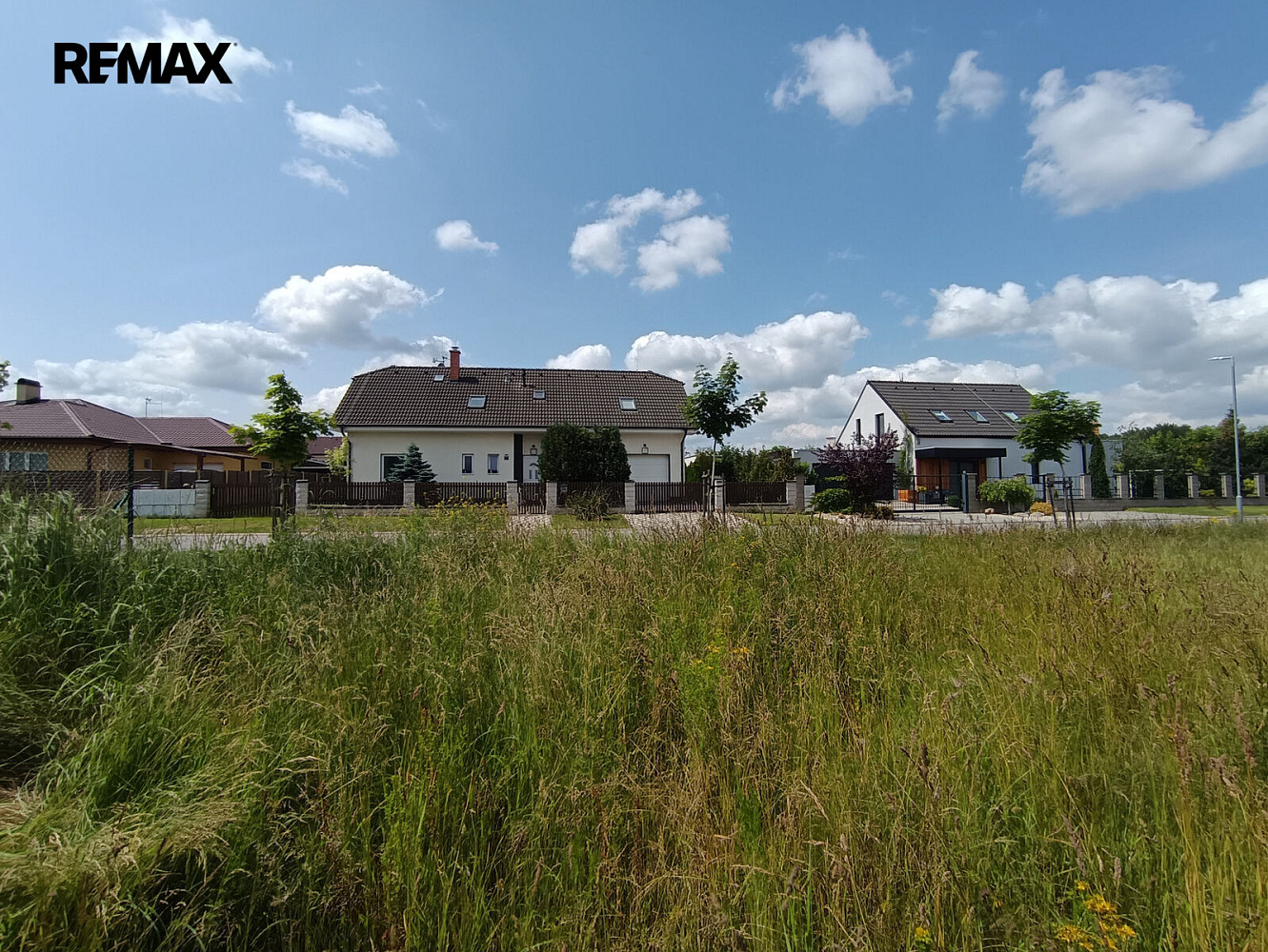 Prodej stavebního pozemku 752 m² – fotografie 5