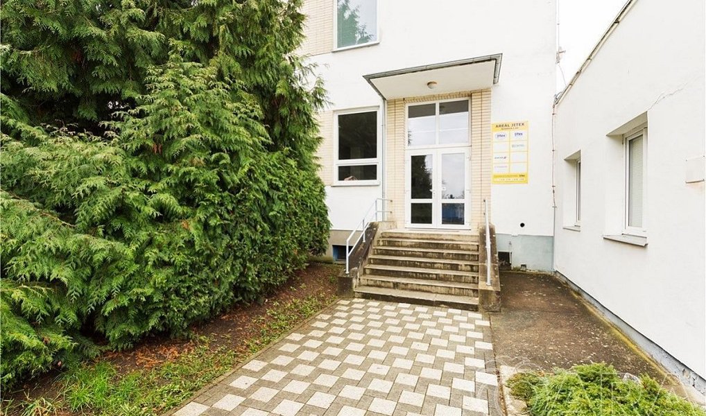 Pronájem kanceláře 549 m², Písek – náhled fotky 30