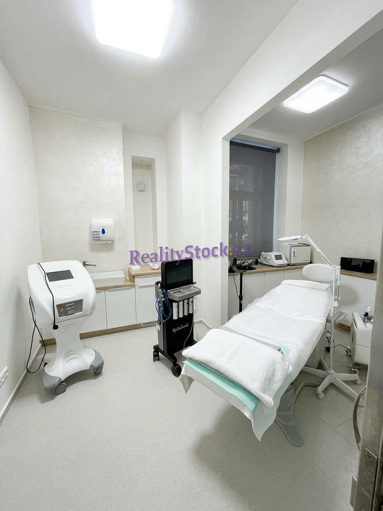 Pronájem komerčního objektu (jiného typu) 18 m² – fotografie 5