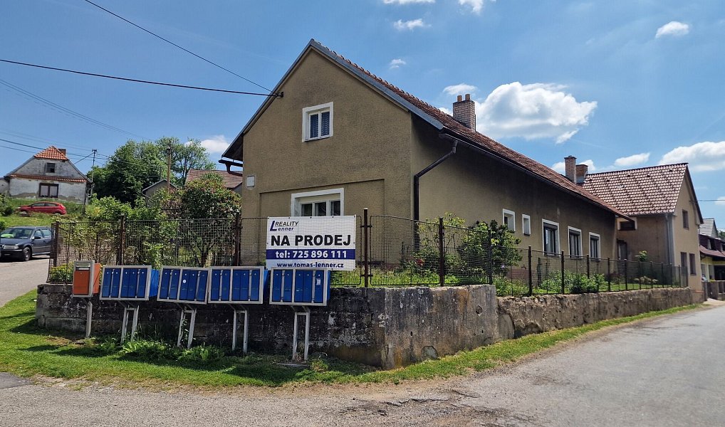 Prodej domu 90 m² s pozemkem 661 m², Uzeničky – náhled fotky 3