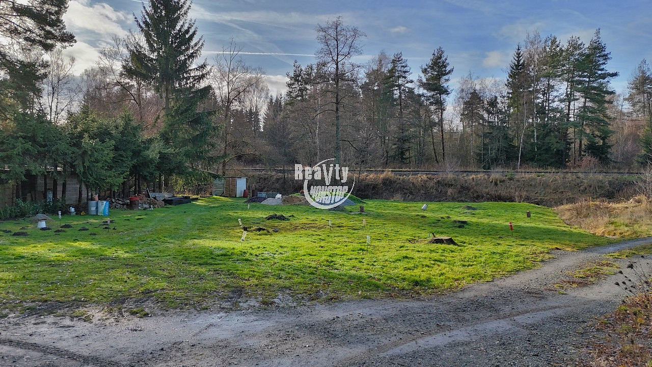 Prodej stavebního pozemku 586 m² – fotografie 4