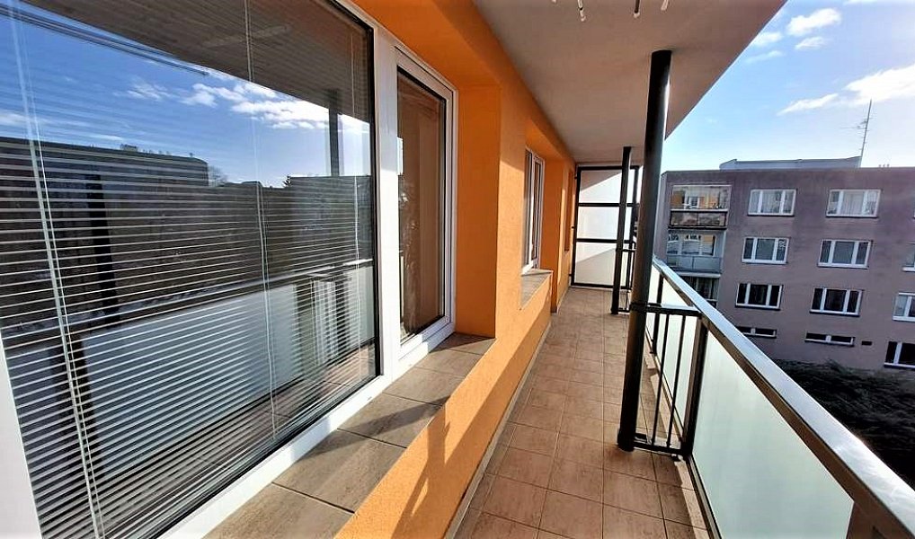 Prodej bytu 2+1 62 m², Praha – náhled fotky 13