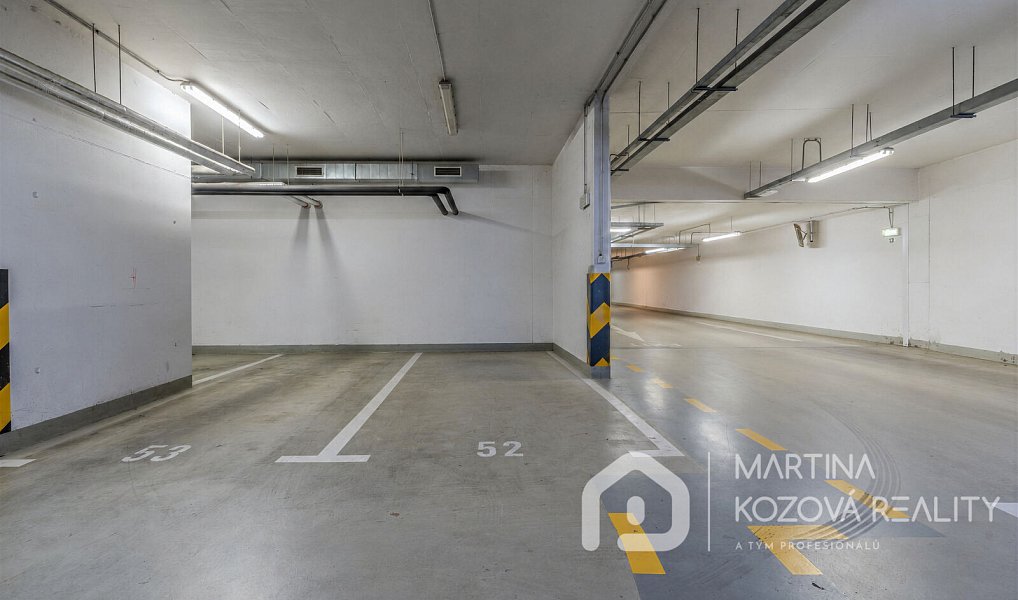 Prodej bytu 4+1 139 m², Praha – náhled fotky 39