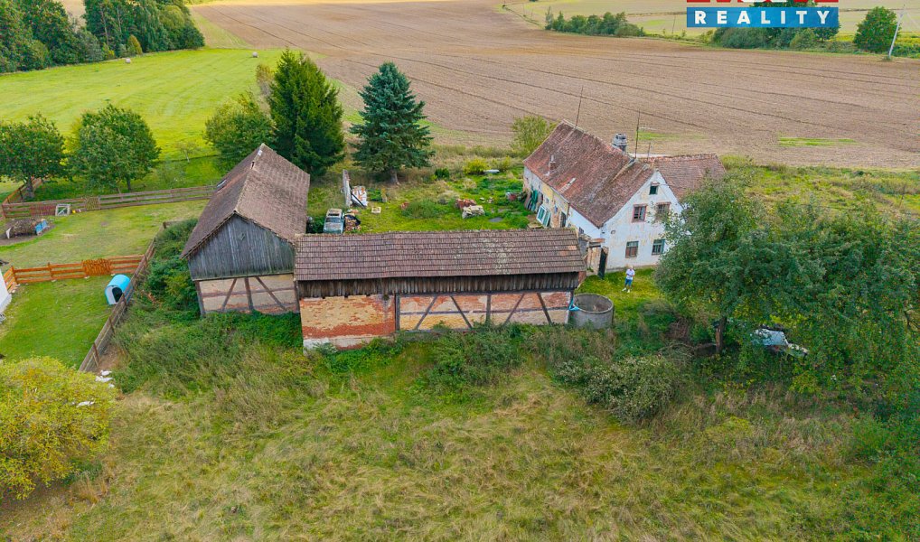 Prodej domu 818 m² s pozemkem 2 326 m², Lipová – náhled fotky 8