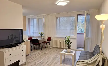 Pronájem bytu 1+kk 34 m²