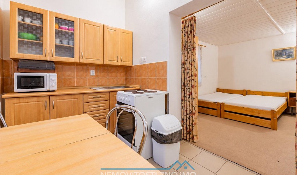Prodej chaty/chalupy 180 m² s pozemkem 200 m², Štítary – náhled fotky 17