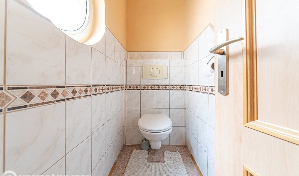 Prodej domu 283 m² s pozemkem 454 m², Praha – náhled fotky 8