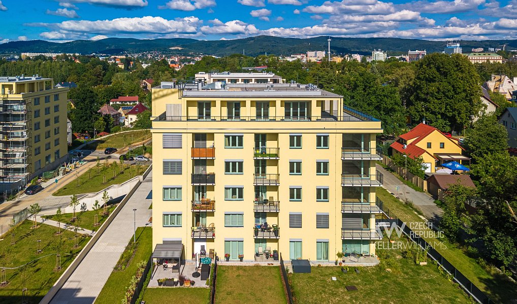 Prodej bytu 4+kk 97 m², Liberec – náhled fotky 23