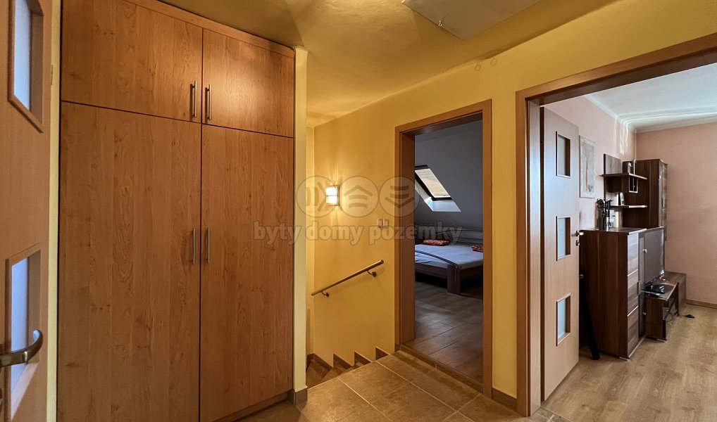 Prodej domu 235 m² s pozemkem 1 782 m², Orlová – náhled fotky 15