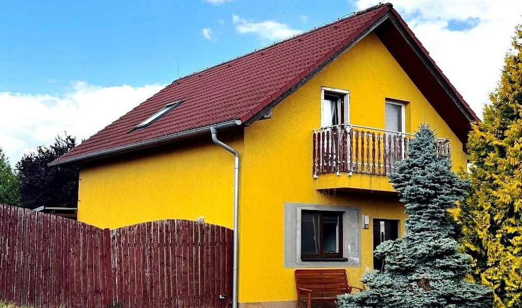 Prodej domu 146 m² s pozemkem 470 m², Bošovice – náhled fotky 2