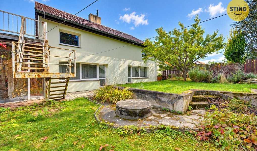 Prodej domu 400 m² s pozemkem 852 m², Zlín – náhled fotky 3