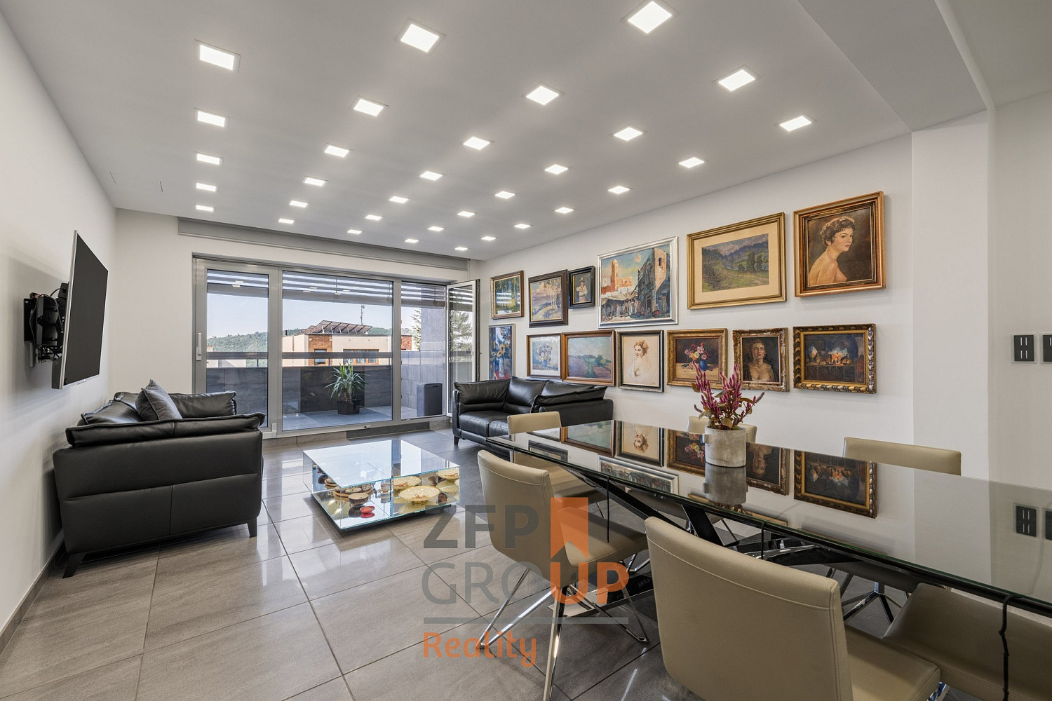 Prodej bytu 3+kk 117 m² — photo 2