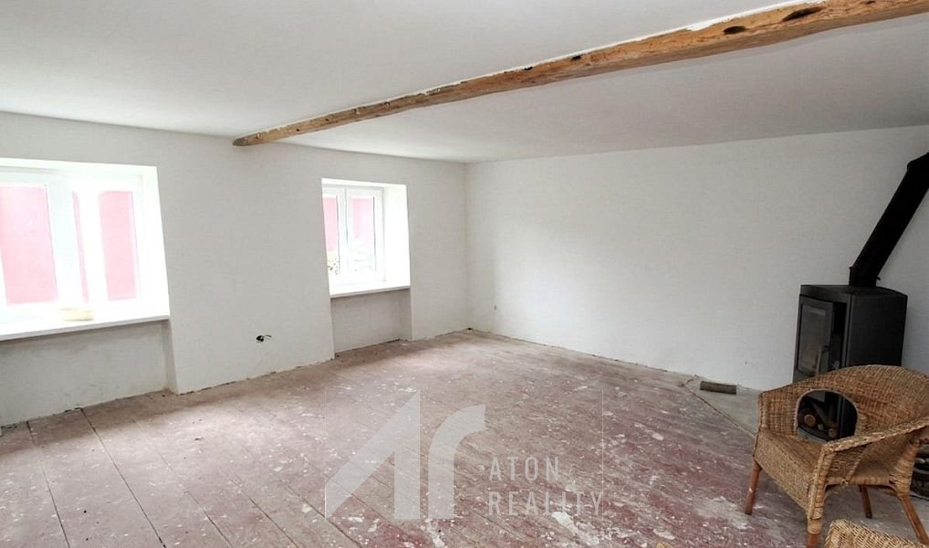 Prodej domu 75 m² s pozemkem 1 228 m², Starý Petřín – náhled fotky 2