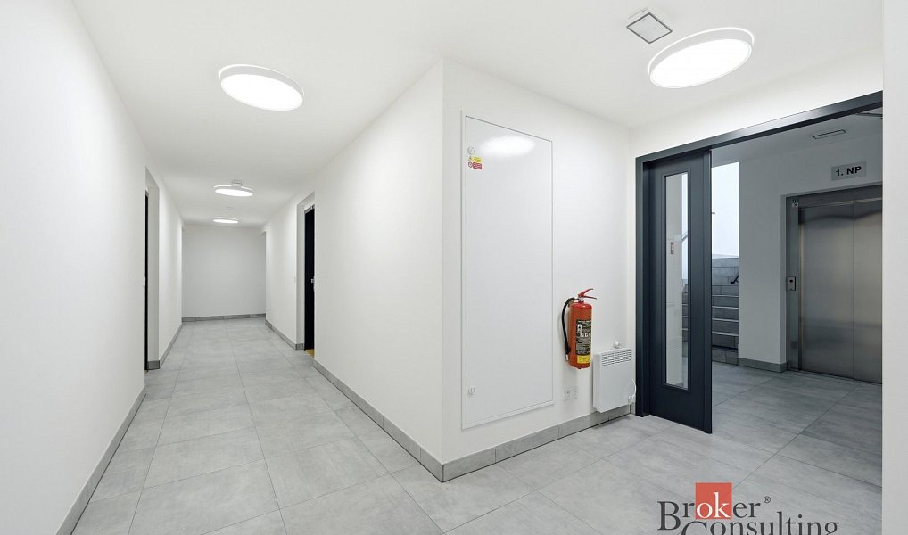 Prodej bytu 3+kk 74 m², Kladno – náhled fotky 19