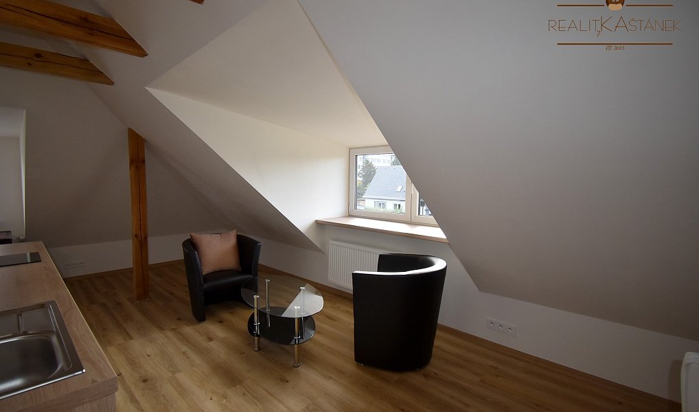 Pronájem bytu atypického 34 m², Liberec – náhled fotky 12