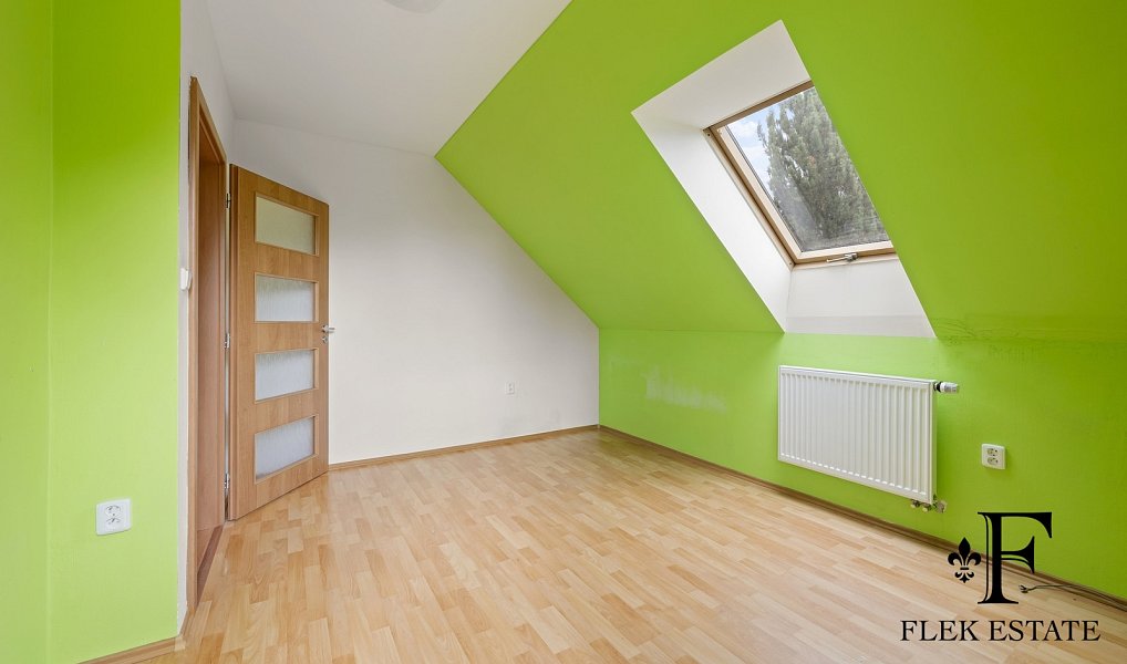 Prodej domu 180 m² s pozemkem 1 666 m², Tisová – náhled fotky 14