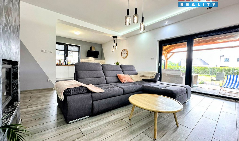 Prodej domu 180 m² s pozemkem 998 m², Petrovice u Karviné – náhled fotky 7